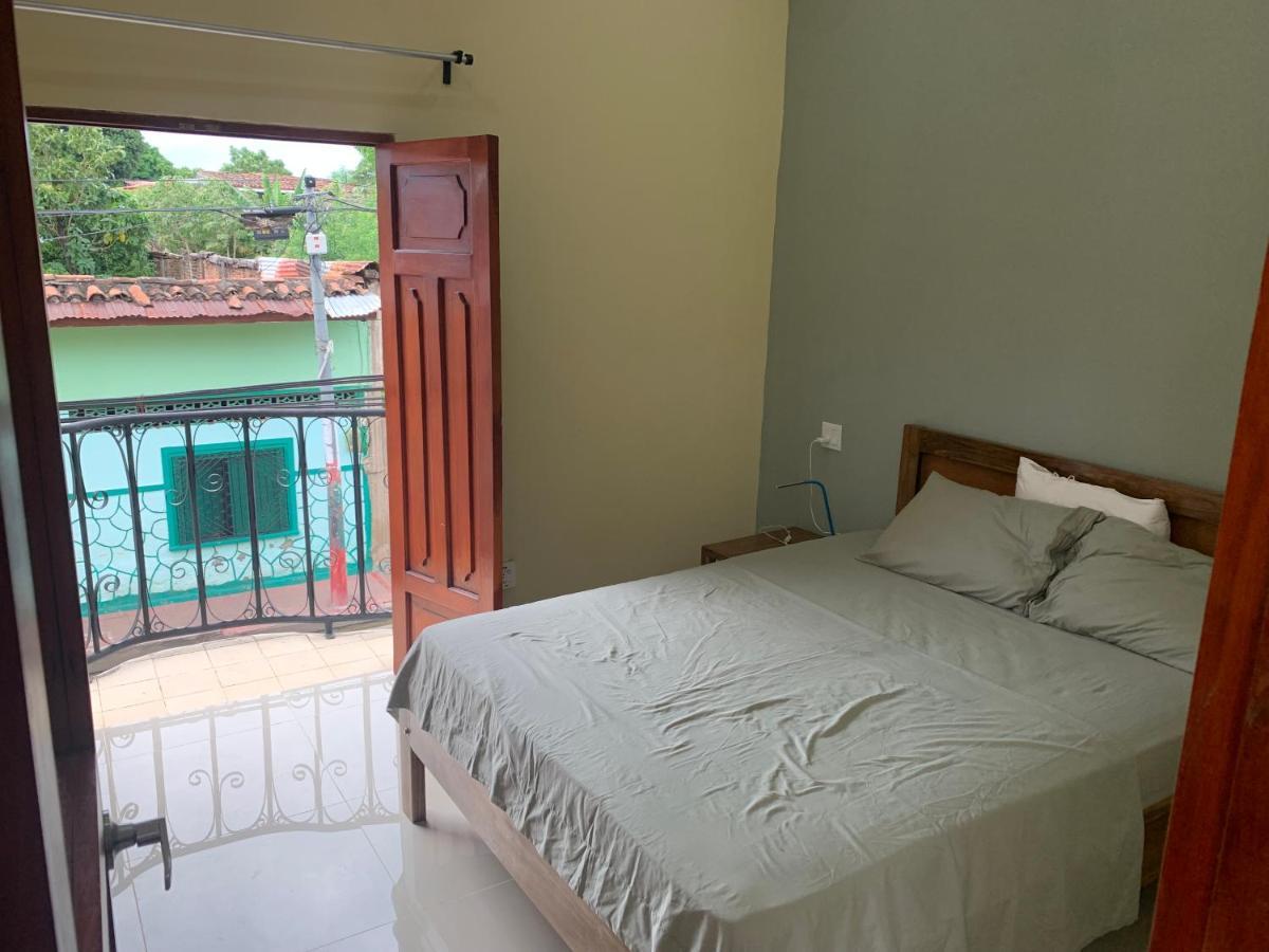 Apartamentos Casa Amarilla グラナダ エクステリア 写真