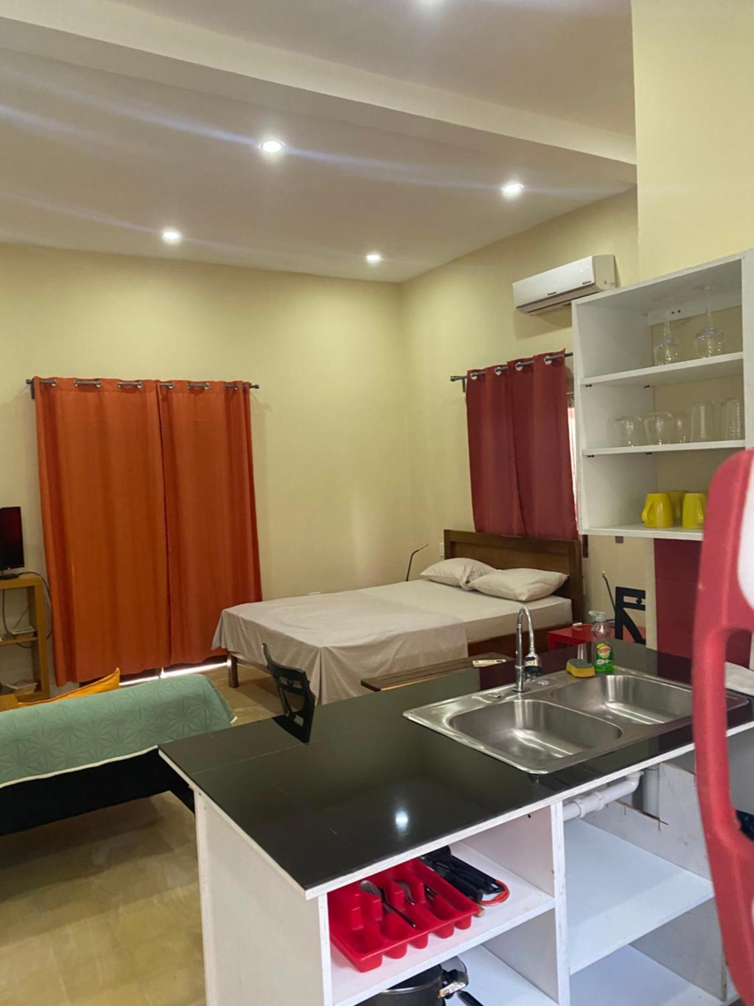 Apartamentos Casa Amarilla グラナダ エクステリア 写真
