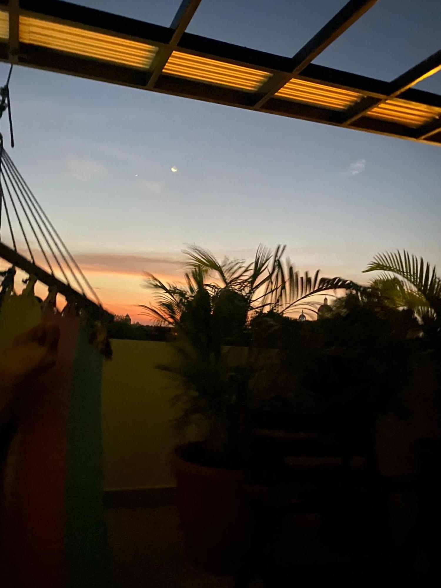 Apartamentos Casa Amarilla グラナダ エクステリア 写真