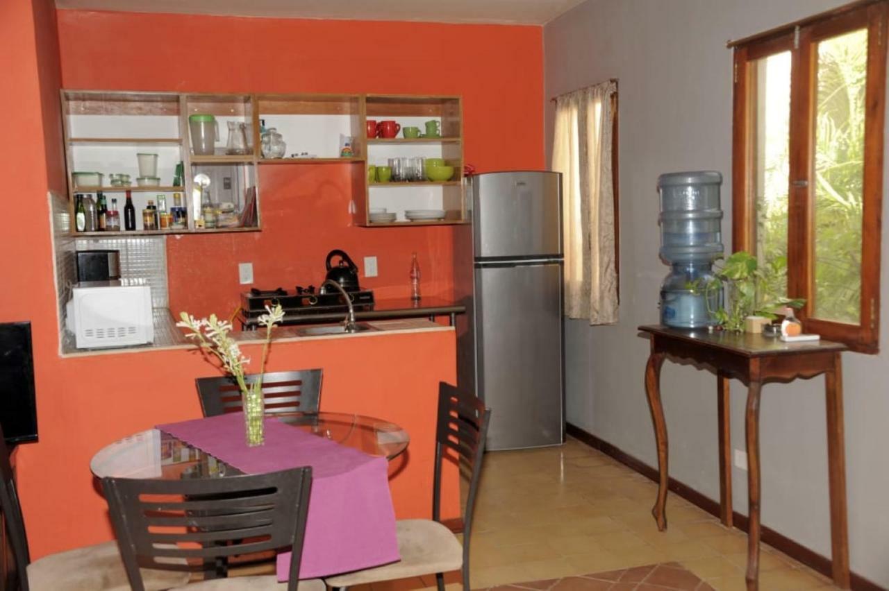 Apartamentos Casa Amarilla グラナダ エクステリア 写真